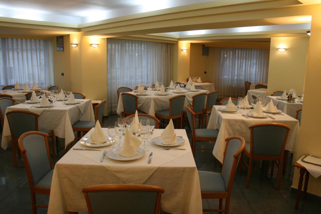 Hotel Excelsior Timisoara Exterior photo